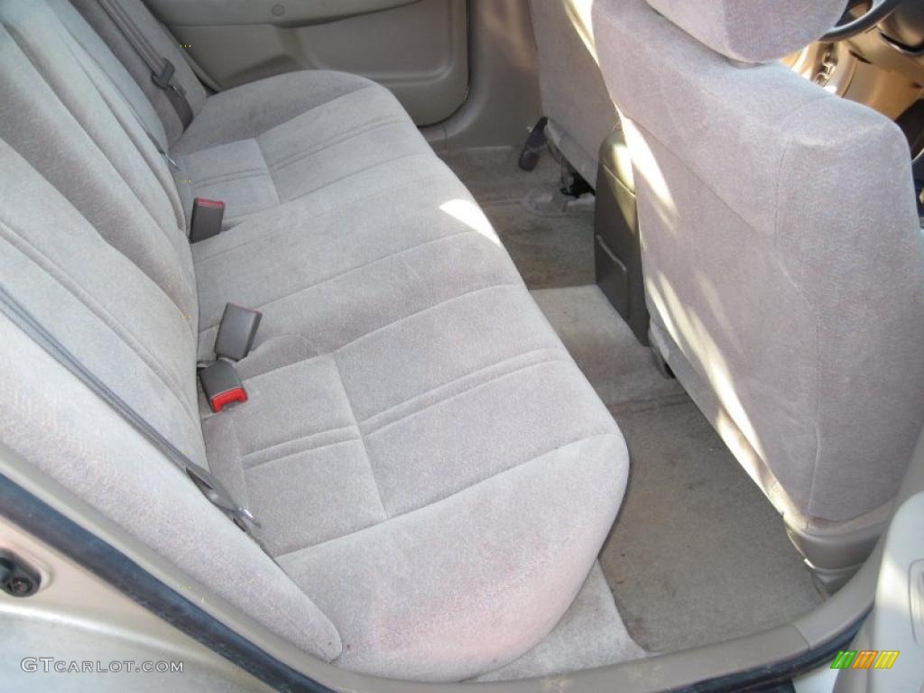 1999 Camry LE - Cashmere Beige Metallic / Oak photo #10