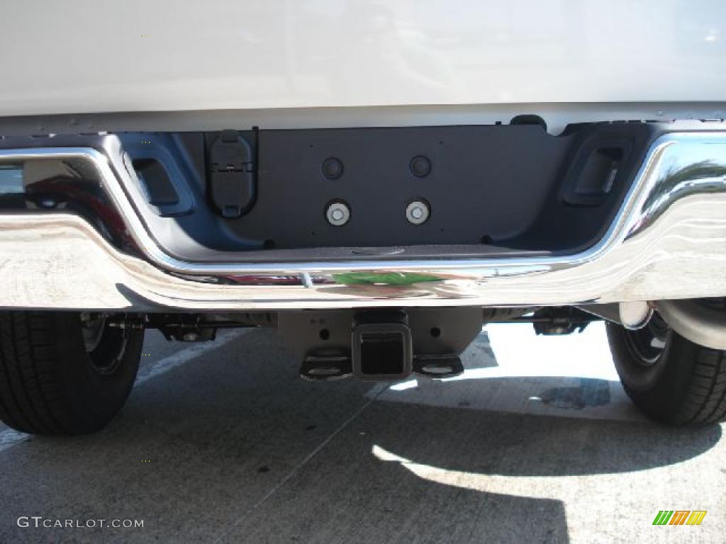 2011 Ram 1500 ST Quad Cab 4x4 - Bright Silver Metallic / Dark Slate Gray/Medium Graystone photo #15