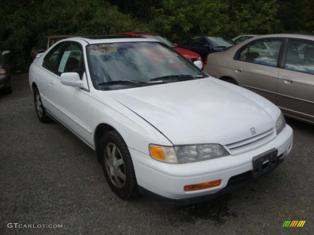 1995 Accord EX Coupe - Frost White / Beige photo #1