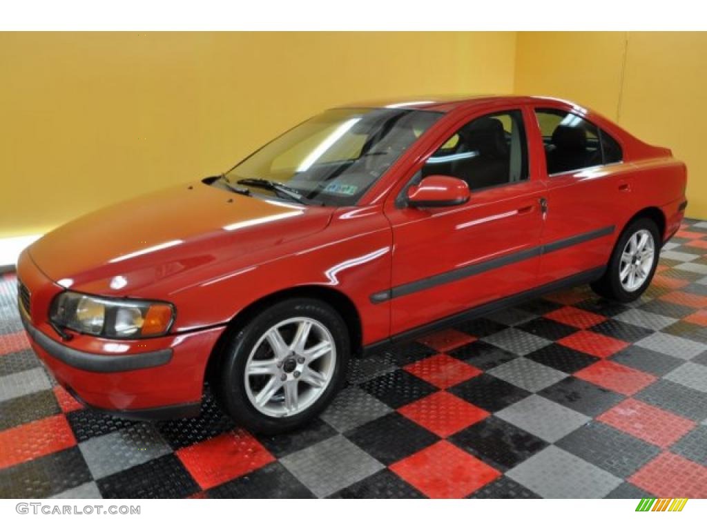 2002 S60 2.4 - Red / Graphite photo #3