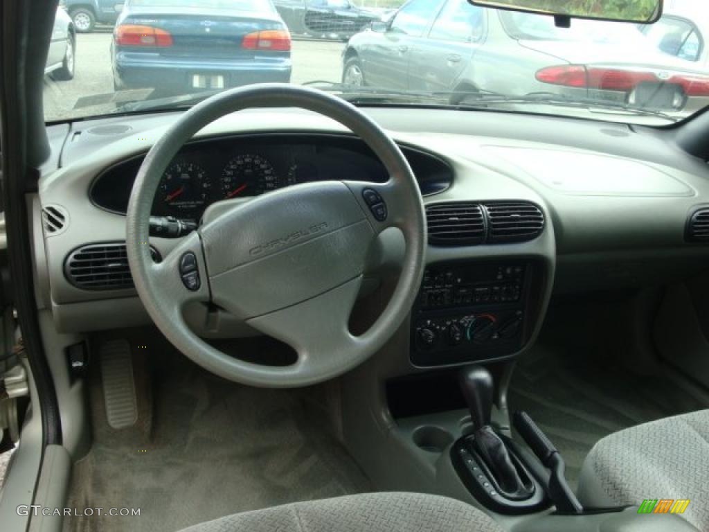 2000 Cirrus LX - Light Cypress Green Pearl / Silver Fern photo #10