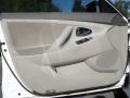 Super White - Camry LE Photo No. 15