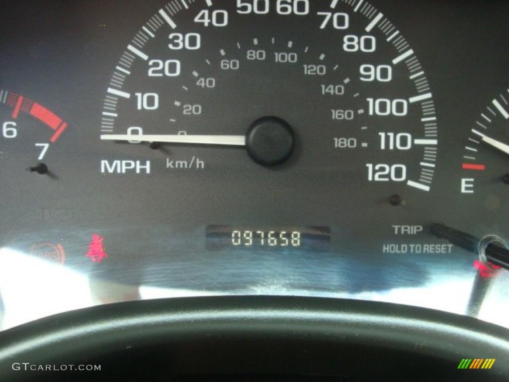 2003 Malibu Sedan - Galaxy Silver Metallic / Gray photo #15