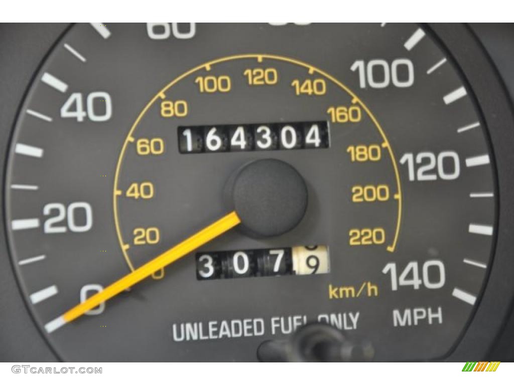 1995 Camry DX Sedan - Sunfire Red Metallic / Beige photo #9