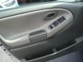 Silverleaf Metallic - Tracker LT 4WD Photo No. 15
