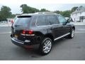 Black Uni - Touareg 2 VR6 Photo No. 3