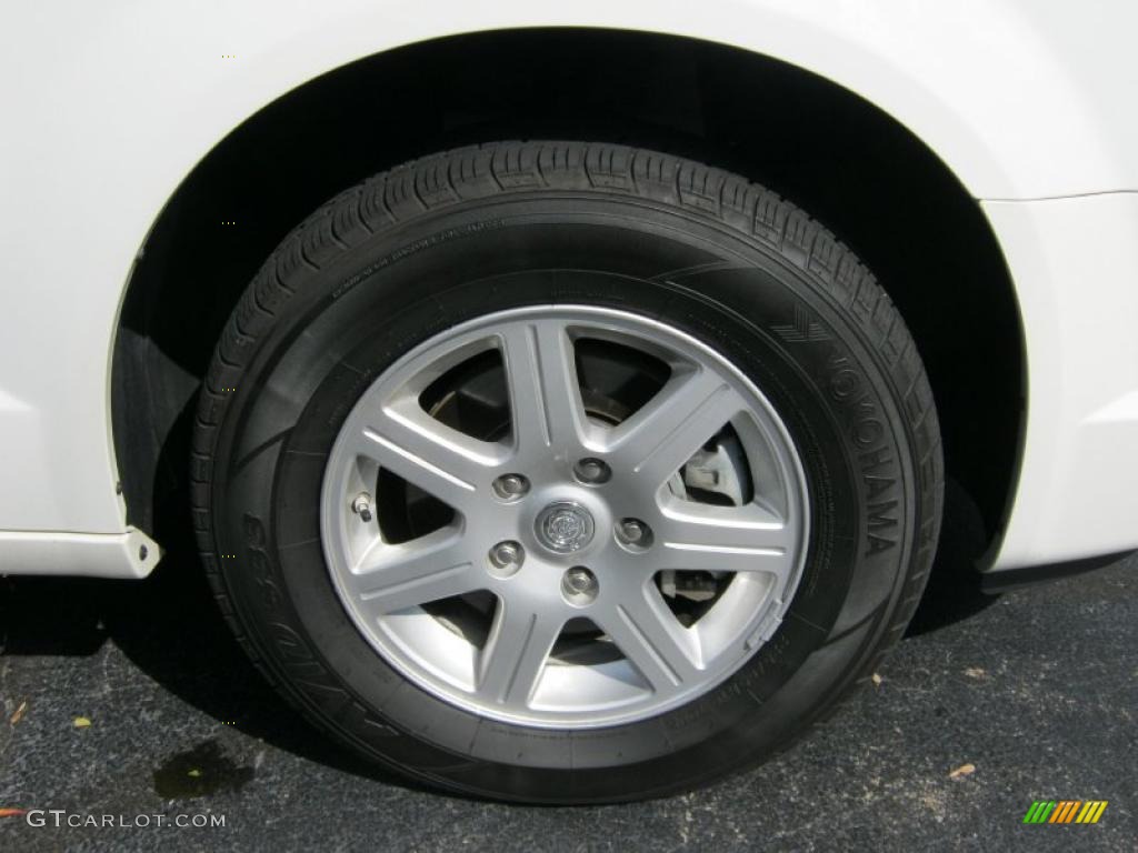 2010 Chrysler Town & Country Touring Wheel Photo #37517630