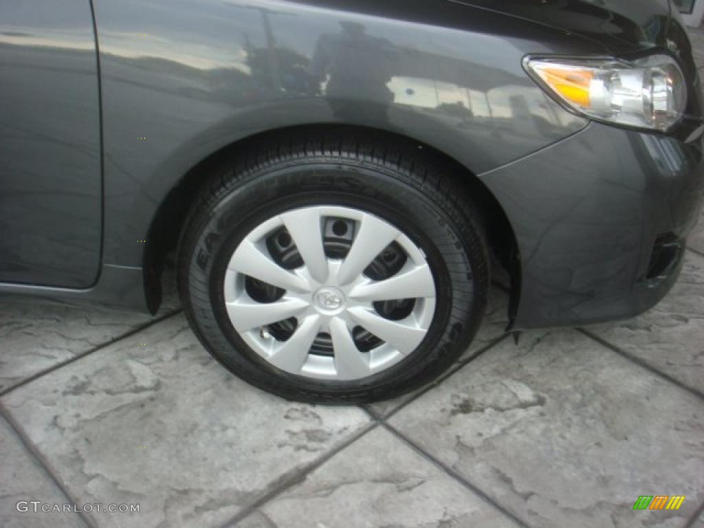 2010 Toyota Corolla LE Wheel Photo #37519010