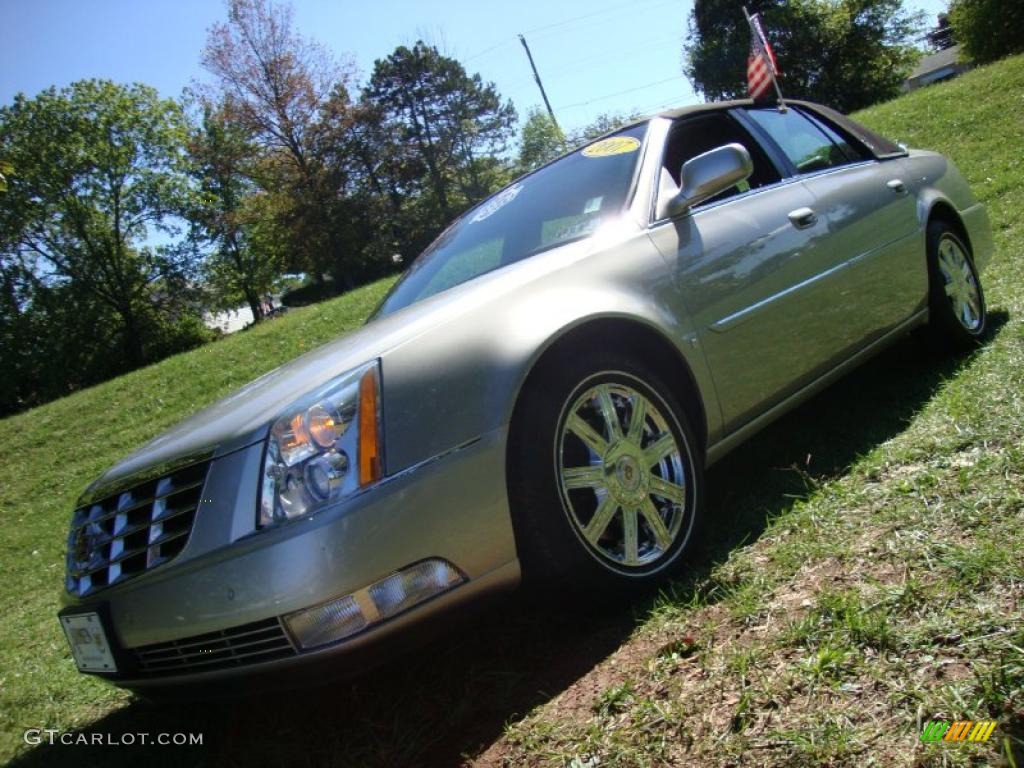 Light Platinum Cadillac DTS