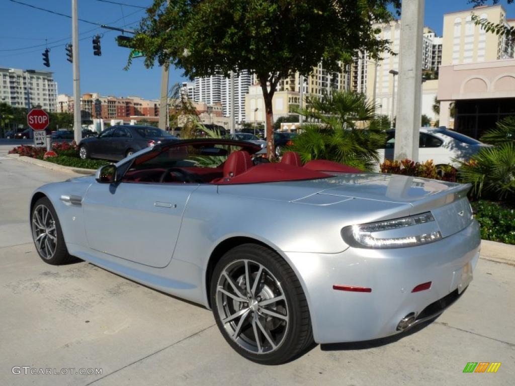 2011 V8 Vantage Roadster - Lightning Silver / Chancellor Red photo #5