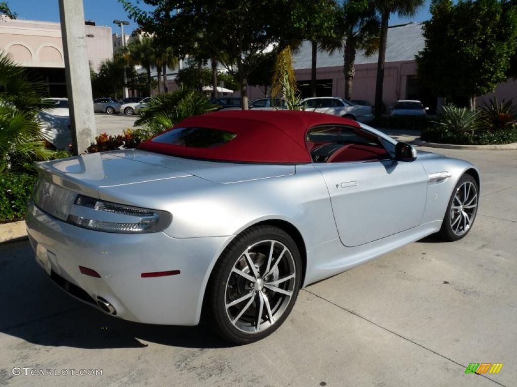 2011 V8 Vantage Roadster - Lightning Silver / Chancellor Red photo #7