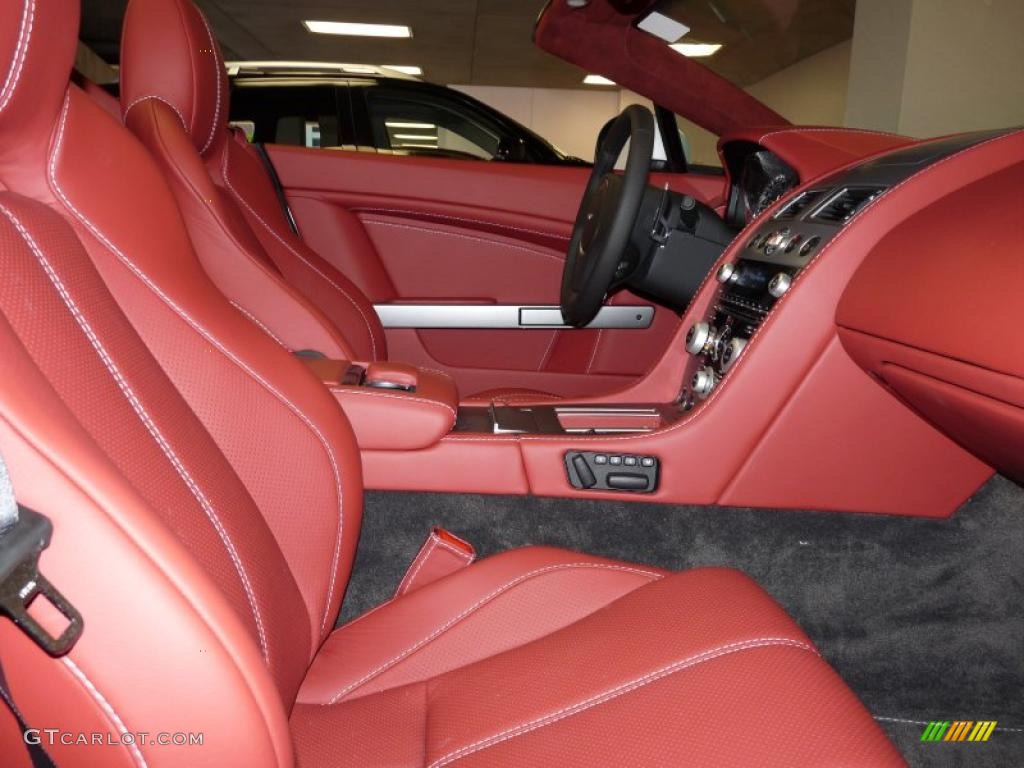 2011 V8 Vantage Roadster - Lightning Silver / Chancellor Red photo #16