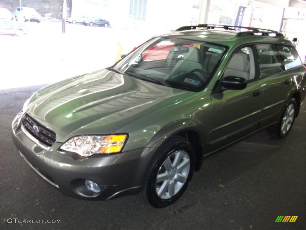 2007 Outback 2.5i Wagon - Willow Green Opal / Warm Ivory Tweed photo #9