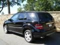 Black - ML 350 4Matic Photo No. 4