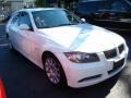 Alpine White - 3 Series 330xi Sedan Photo No. 1