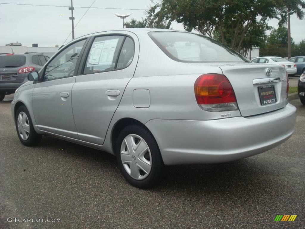 2005 ECHO Sedan - Silver Streak Mica / Dark Charcoal photo #4