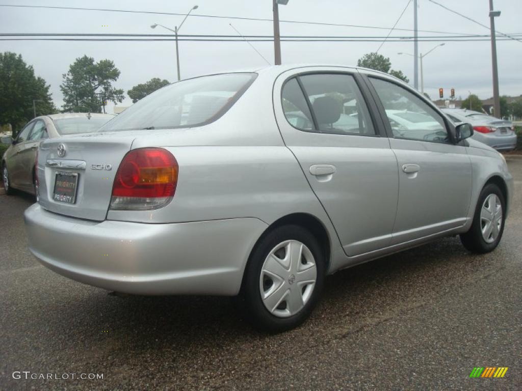 2005 ECHO Sedan - Silver Streak Mica / Dark Charcoal photo #6