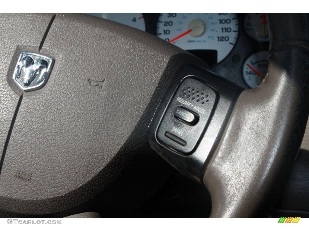 2005 Ram 2500 SLT Quad Cab 4x4 - Flame Red / Taupe photo #26