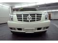White Diamond - Escalade ESV AWD Photo No. 2