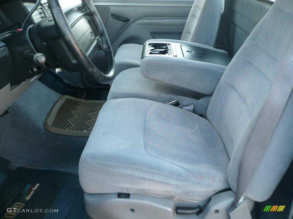 1995 F150 XLT Regular Cab 4x4 - Bright Sapphire Pearl Metallic / Gray photo #9