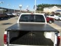 2006 Oxford White Ford F250 Super Duty Lariat Crew Cab 4x4  photo #22