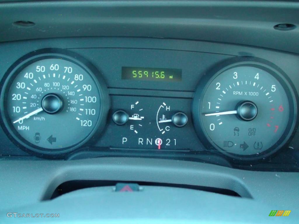 2006 Grand Marquis GS - Silver Birch Metallic / Medium Light Stone photo #19