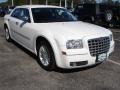 Cool Vanilla White - 300 Touring Photo No. 3