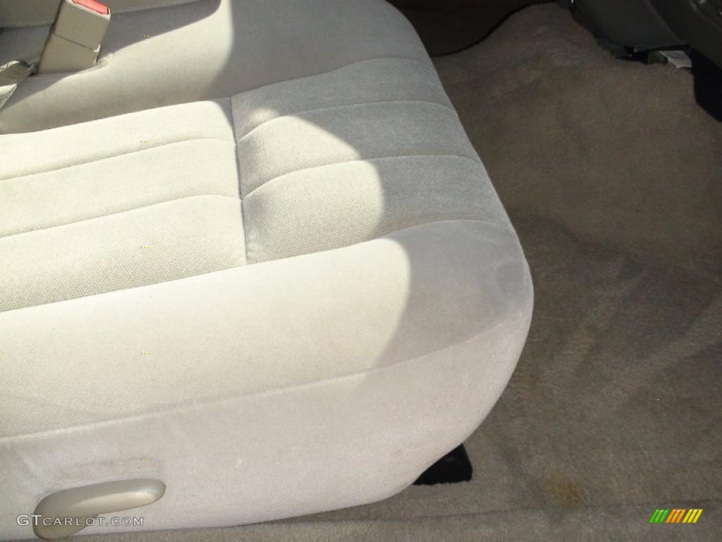 2006 Grand Marquis GS - Silver Birch Metallic / Medium Light Stone photo #26