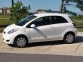 2009 Polar White Toyota Yaris 3 Door Liftback  photo #10