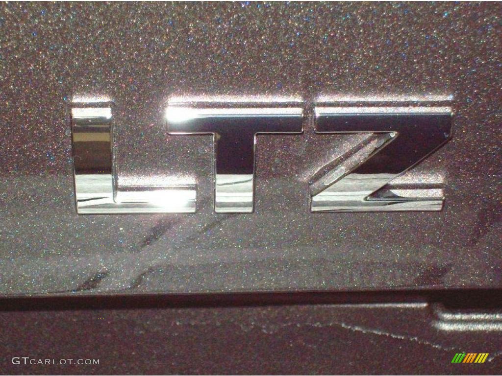 2011 Silverado 1500 LTZ Extended Cab 4x4 - Taupe Gray Metallic / Light Titanium/Dark Titanium photo #28