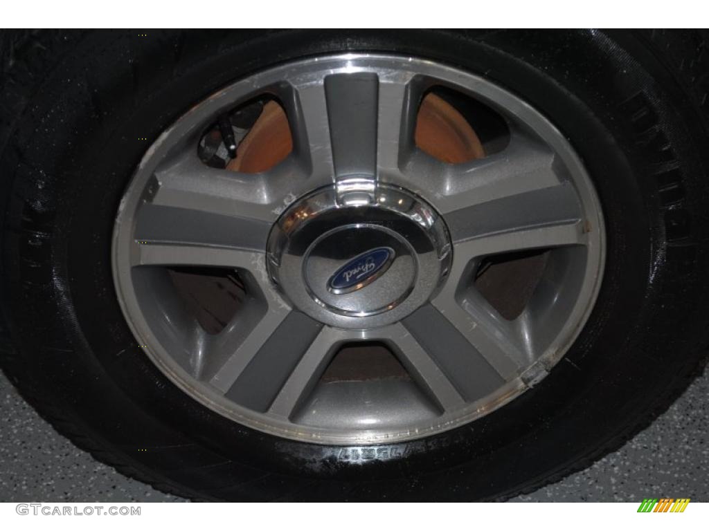 2005 F150 XLT SuperCab 4x4 - Bright Red / Medium Flint Grey photo #21
