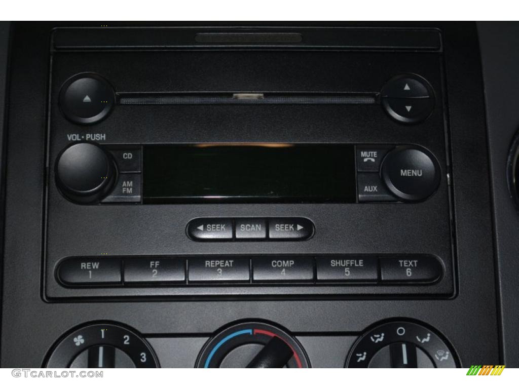 2005 F150 XLT SuperCab 4x4 - Bright Red / Medium Flint Grey photo #28