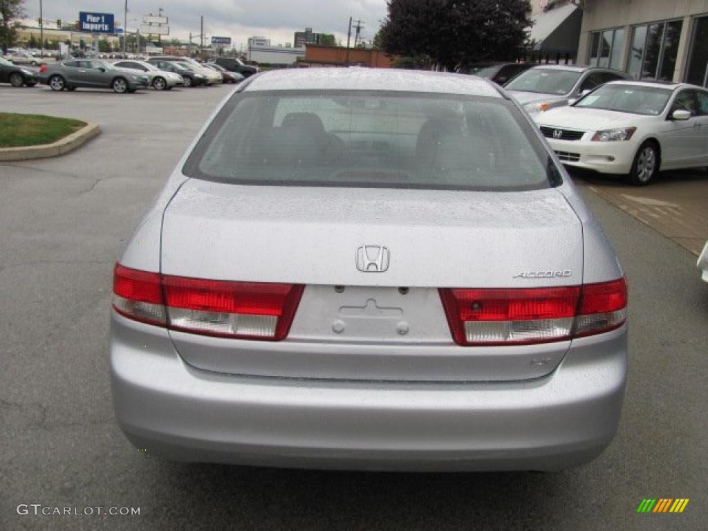 2003 Accord LX Sedan - Satin Silver Metallic / Gray photo #5