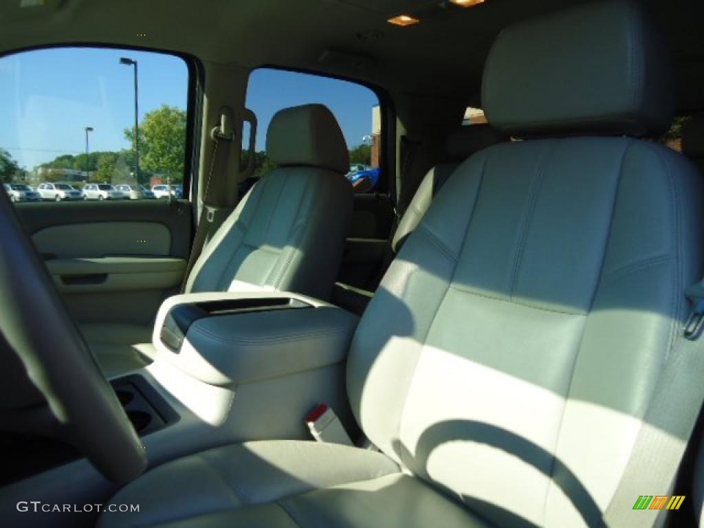 2007 Tahoe LTZ 4x4 - Summit White / Light Cashmere/Ebony photo #11
