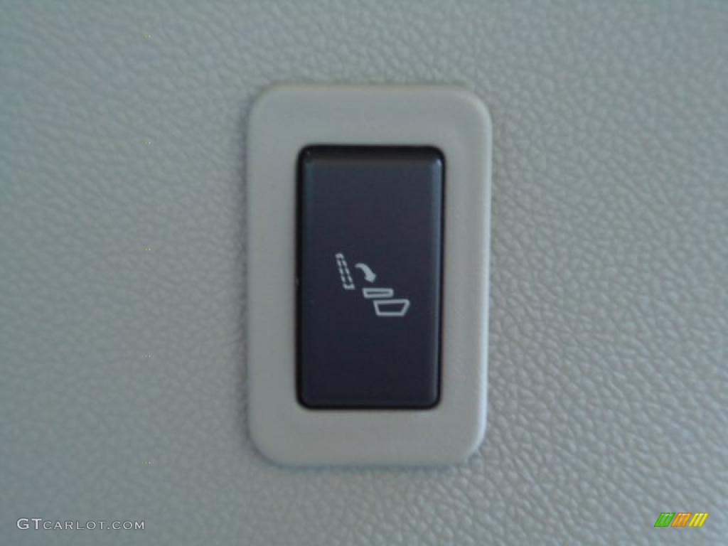 2007 Tahoe LTZ 4x4 - Summit White / Light Cashmere/Ebony photo #21