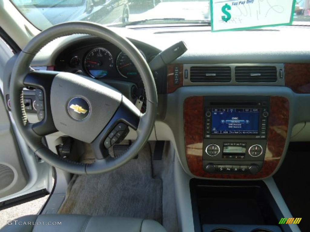2007 Tahoe LTZ 4x4 - Summit White / Light Cashmere/Ebony photo #24