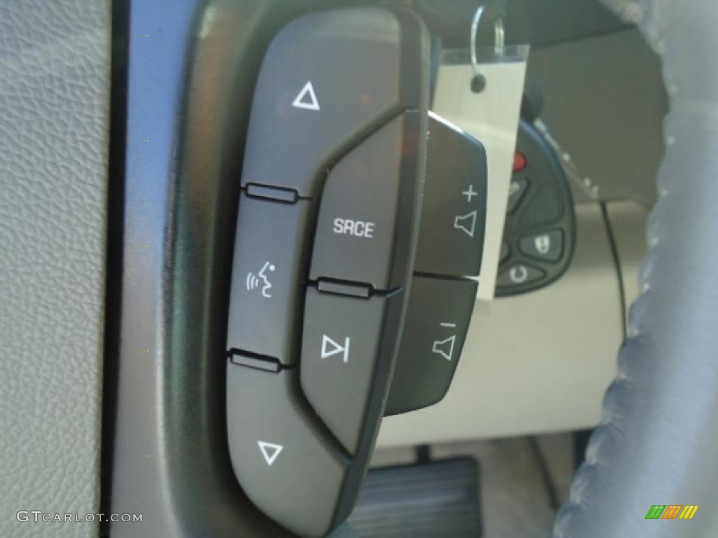 2007 Tahoe LTZ 4x4 - Summit White / Light Cashmere/Ebony photo #30