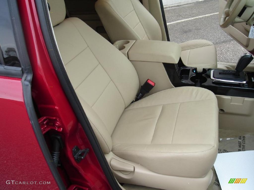 2010 Escape Limited V6 4WD - Sangria Red Metallic / Camel photo #13