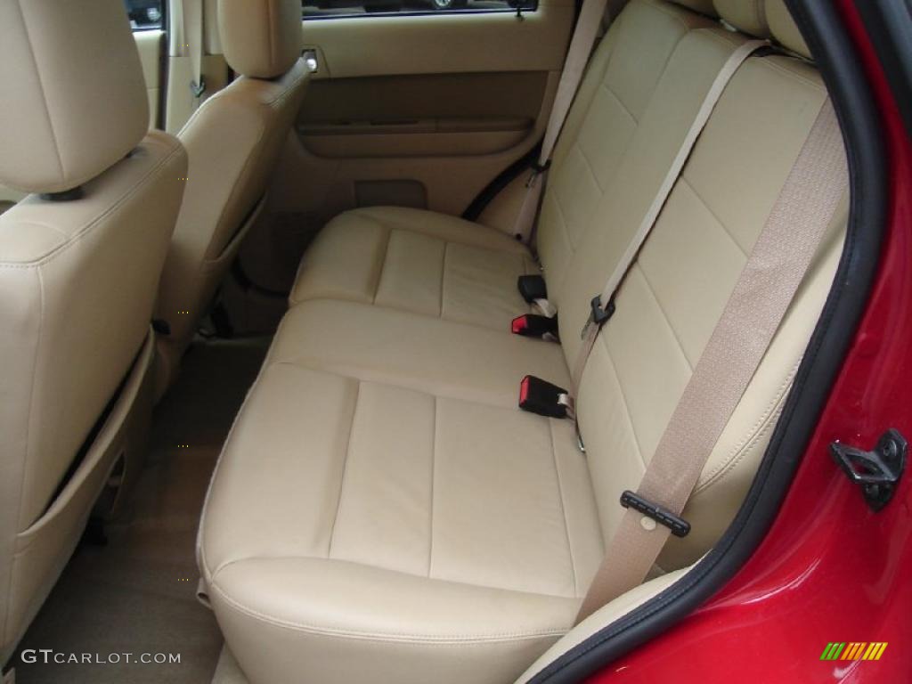 2010 Escape Limited V6 4WD - Sangria Red Metallic / Camel photo #18