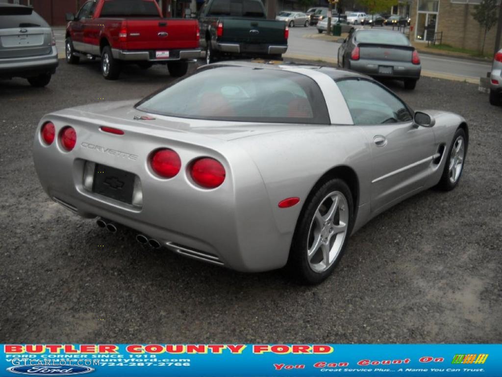 2004 Corvette Coupe - Machine Silver Metallic / Torch Red photo #2