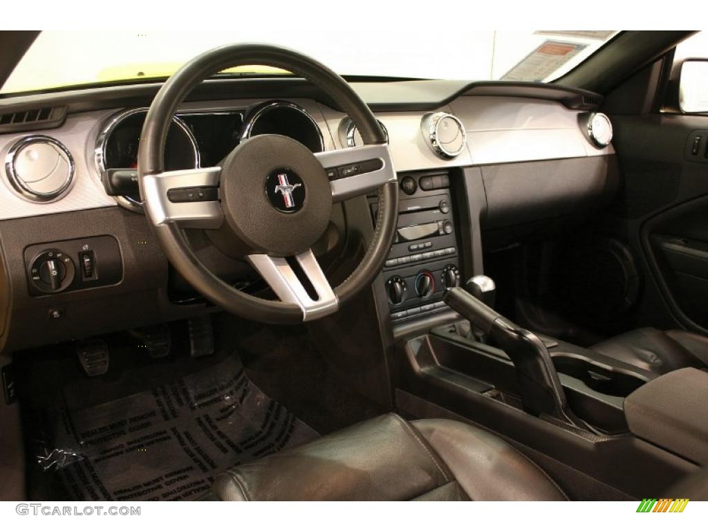 2005 Mustang GT Premium Coupe - Screaming Yellow / Dark Charcoal photo #12