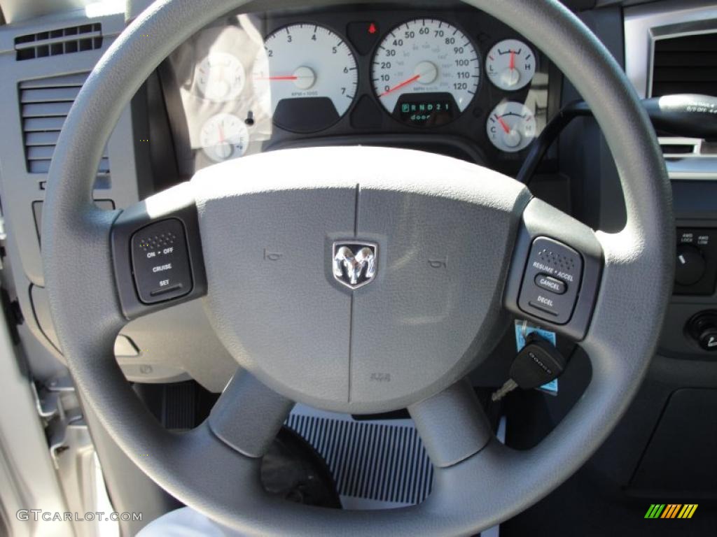 2008 Ram 1500 Lone Star Edition Quad Cab 4x4 - Bright Silver Metallic / Medium Slate Gray photo #38