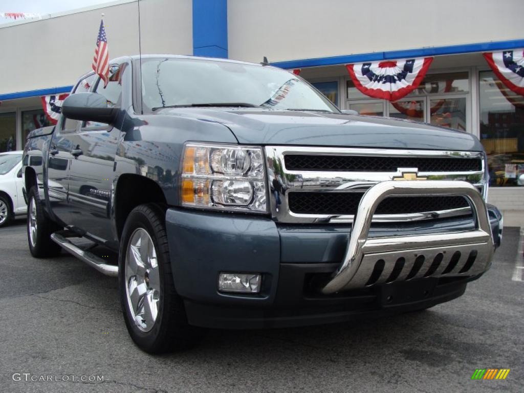 2009 Silverado 1500 LTZ Crew Cab 4x4 - Blue Granite Metallic / Light Titanium photo #3