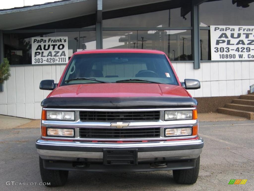 1999 Tahoe LS 4x4 - Victory Red / Gray photo #3