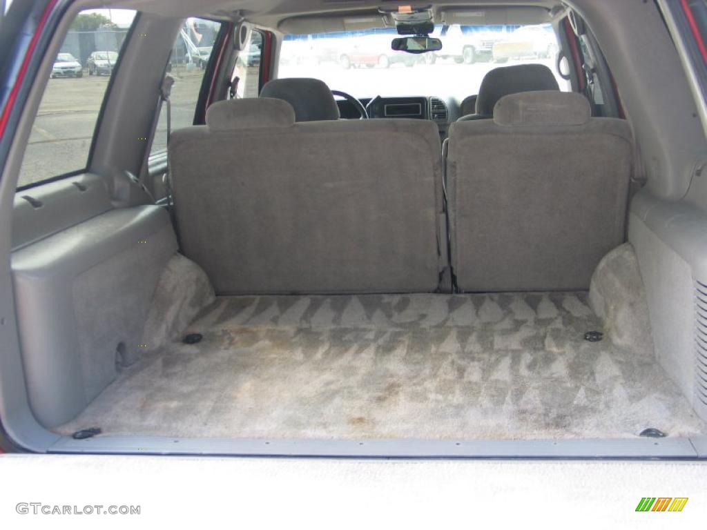 1999 Tahoe LS 4x4 - Victory Red / Gray photo #12