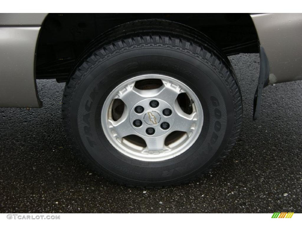 2001 Chevrolet Silverado 1500 LS Extended Cab 4x4 Wheel Photo #37581040