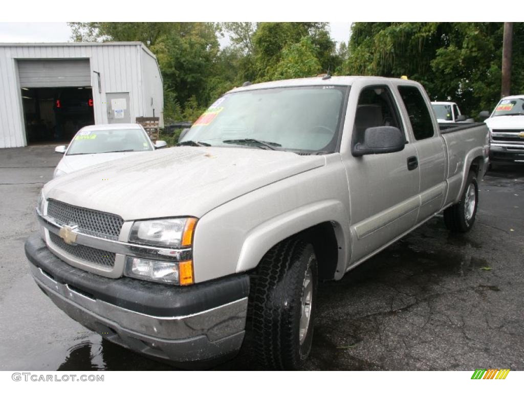 2005 Silverado 1500 Z71 Extended Cab 4x4 - Silver Birch Metallic / Medium Gray photo #1