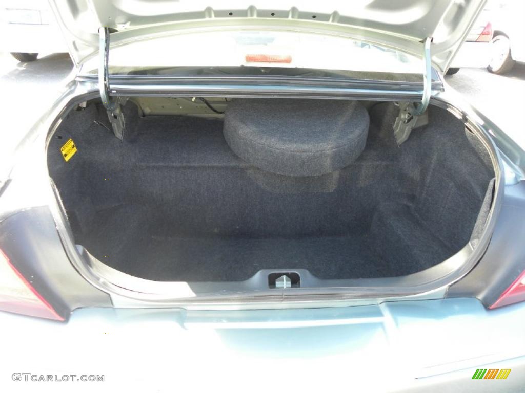 2006 Grand Marquis GS - Light Tundra Metallic / Light Camel photo #14