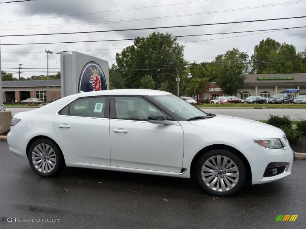Arctic White 2010 Saab 9-5 Aero Sedan XWD Exterior Photo #37585624