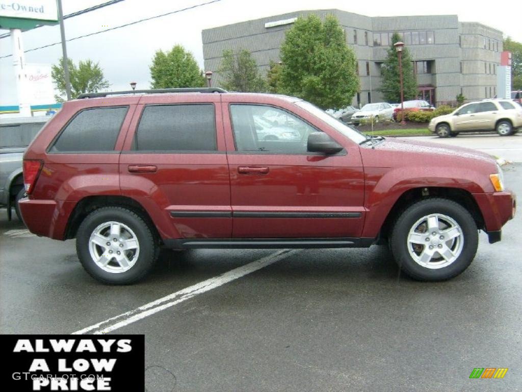 2007 Grand Cherokee Laredo 4x4 - Red Rock Crystal Pearl / Medium Slate Gray photo #8